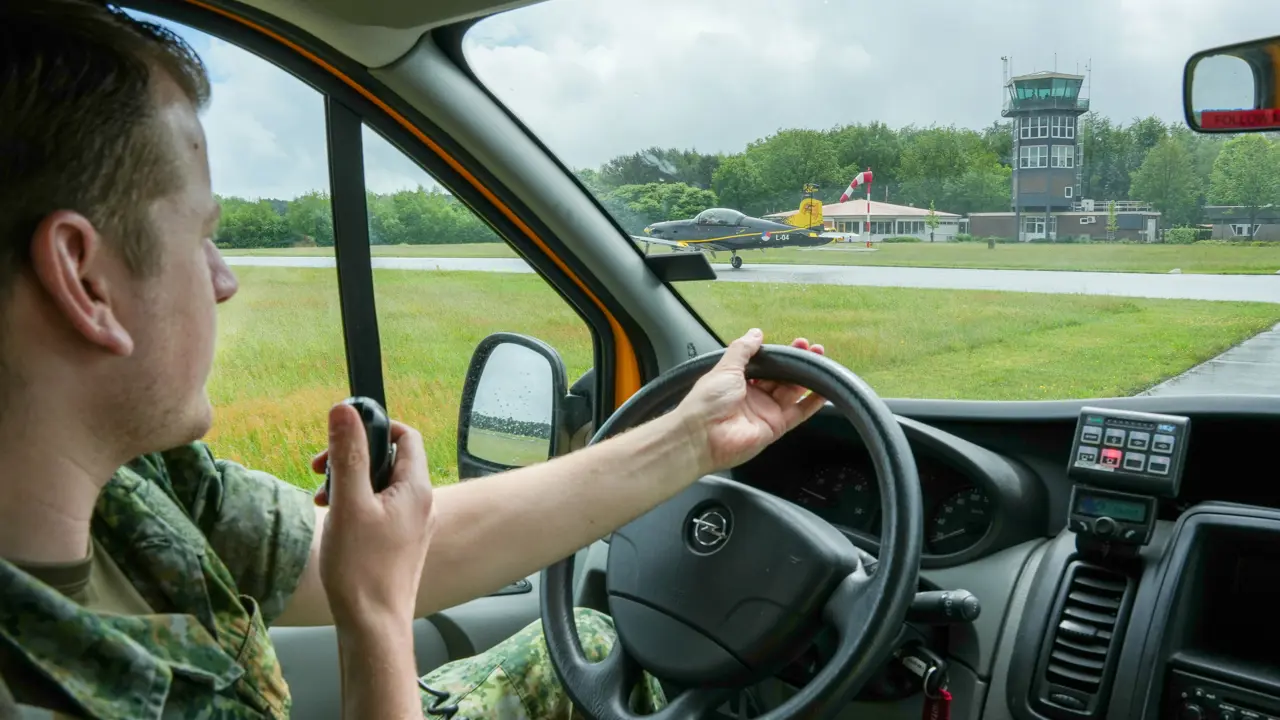 Met welk team werk je samen op Vliegbasis Woensdrecht?