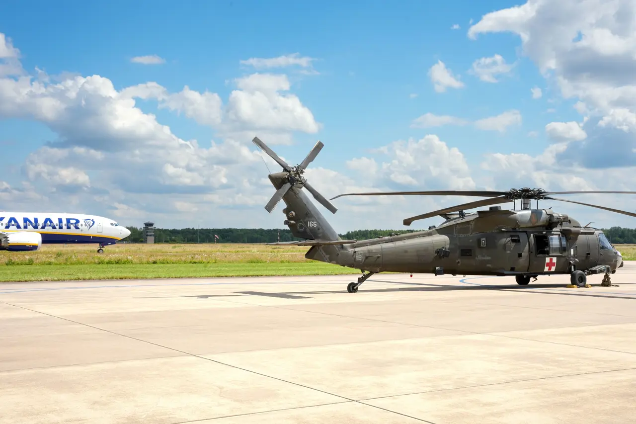 Hoe ziet een dag op vliegbasis Eindhoven eruit?  