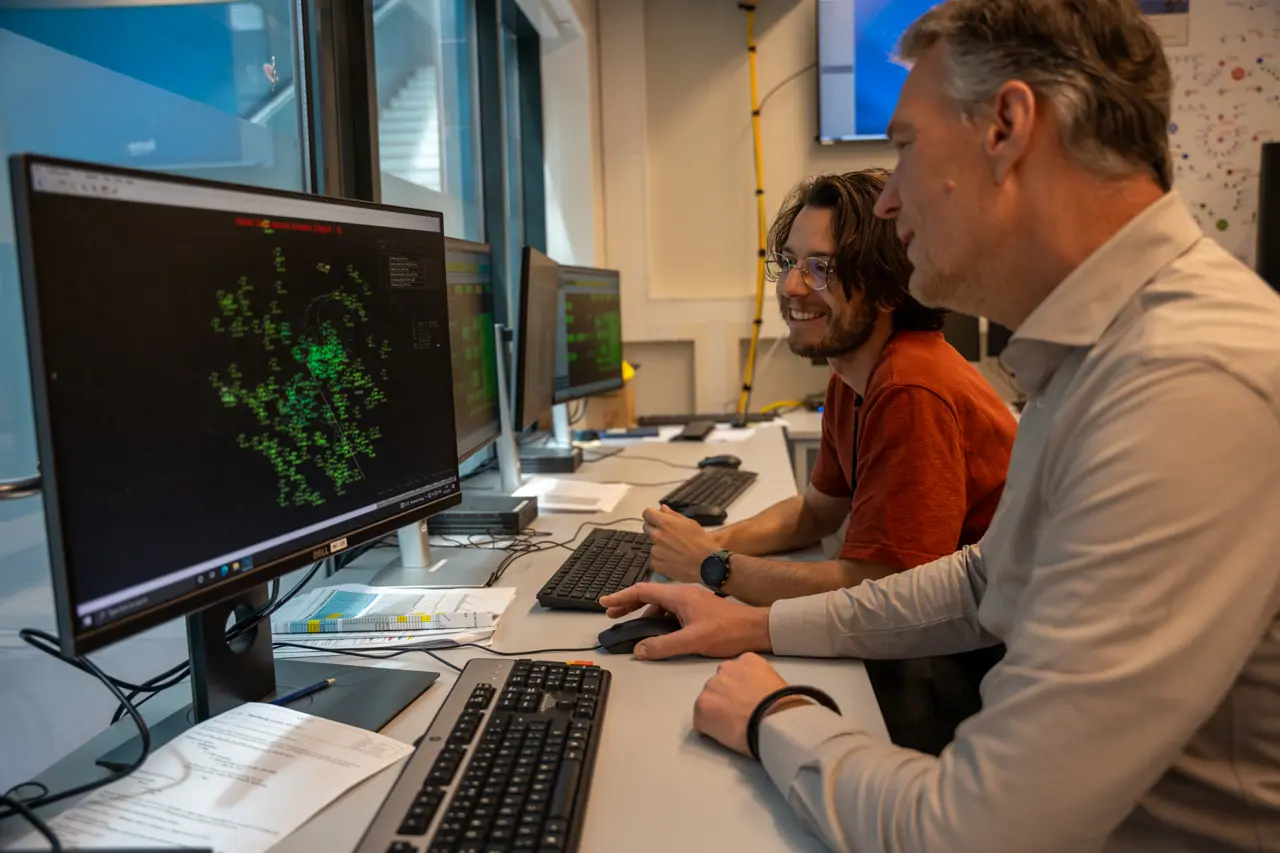 Systeemspecialist Rik aan het werk bij CNSI