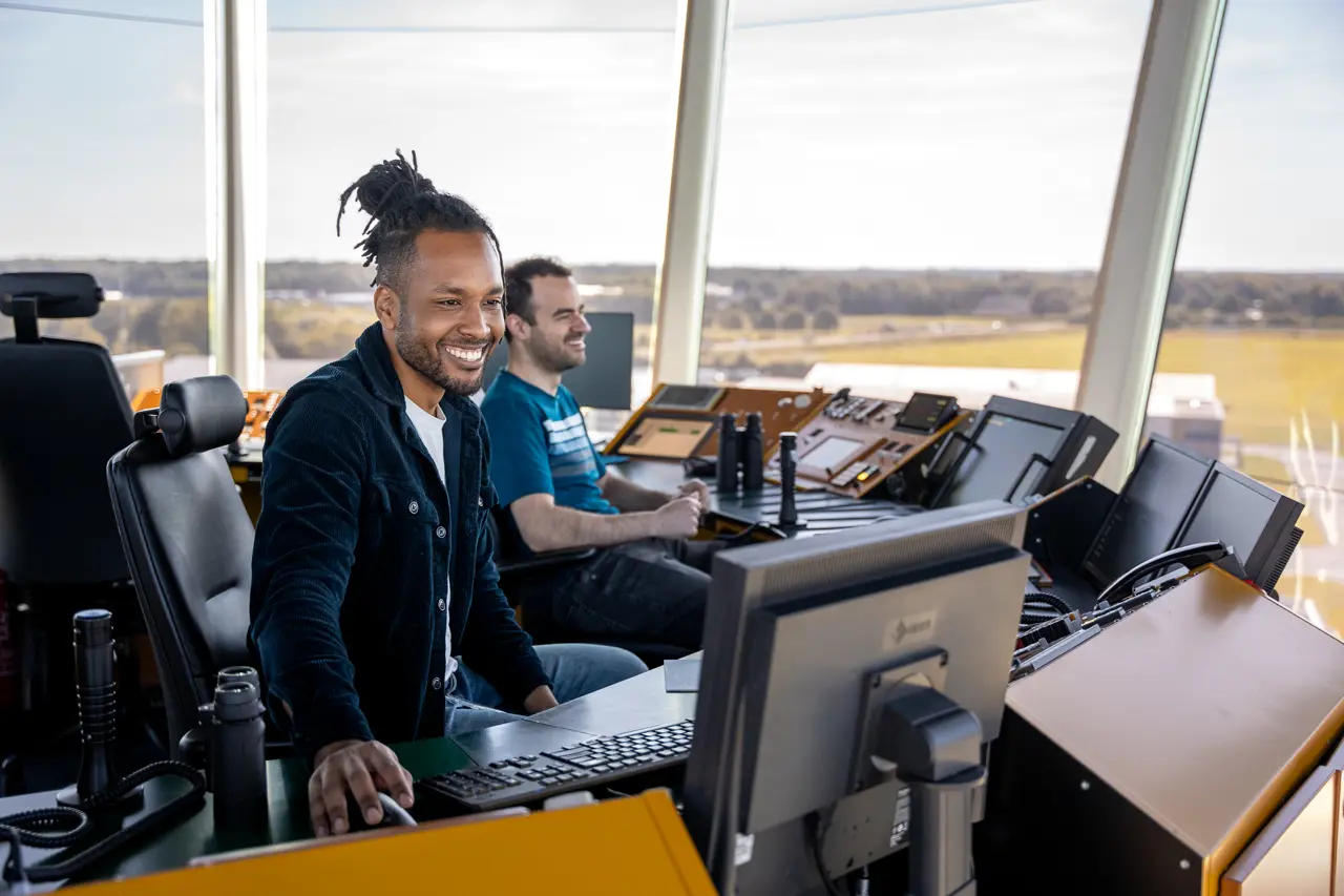 Met welk team werk je samen op Groningen Airport Eelde?