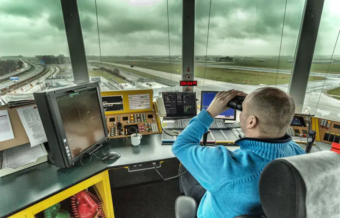 Werken als luchtverkeersleider op Beek