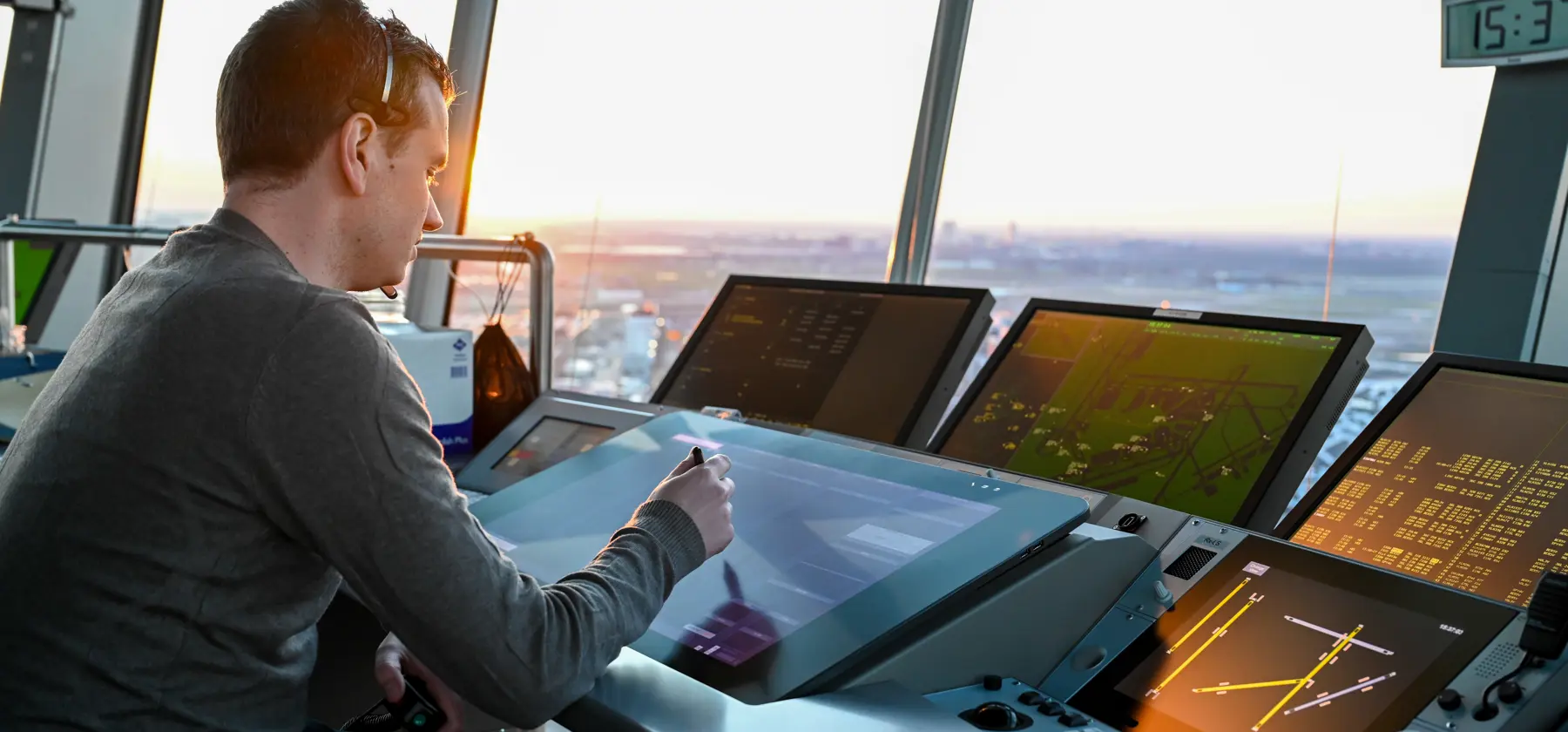 Salaris Luchtverkeersleider