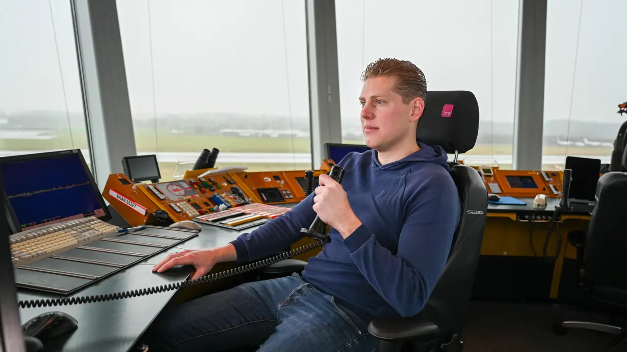 Met welk team werk je samen op Maastricht Aachen Airport?