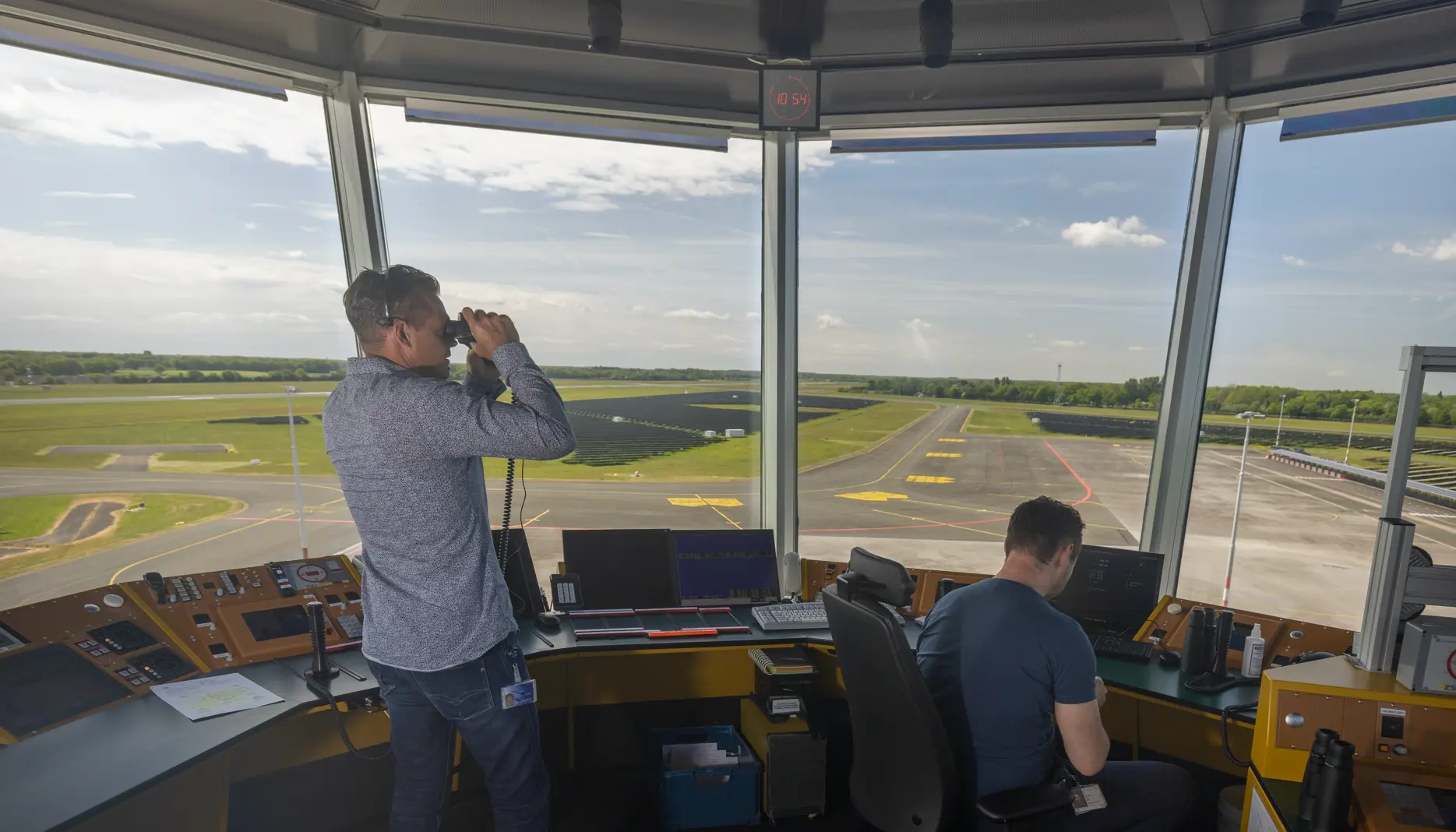 Luchtverkeersleider op Eelde